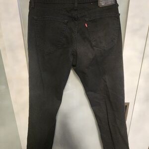 Levi's 541 Black 33x32